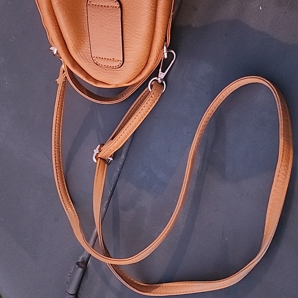 Mellow world Elegant Mustard Woven Crossbody FannyPack Bag - Picture 10 of 10